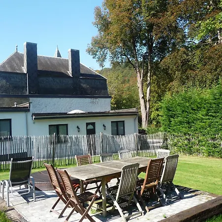 In Ederbergland Near Knebelsrod, Cleaning Included * Hastiere-par-dela